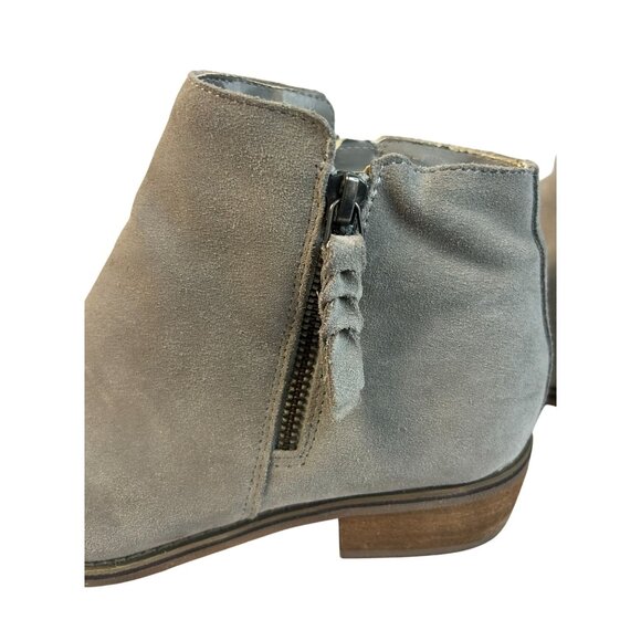 Blondo Villa Waterproof Chelsea Boots Size 8.5 Grey Suede Ankle Casual Winter - Picture 13 of 13